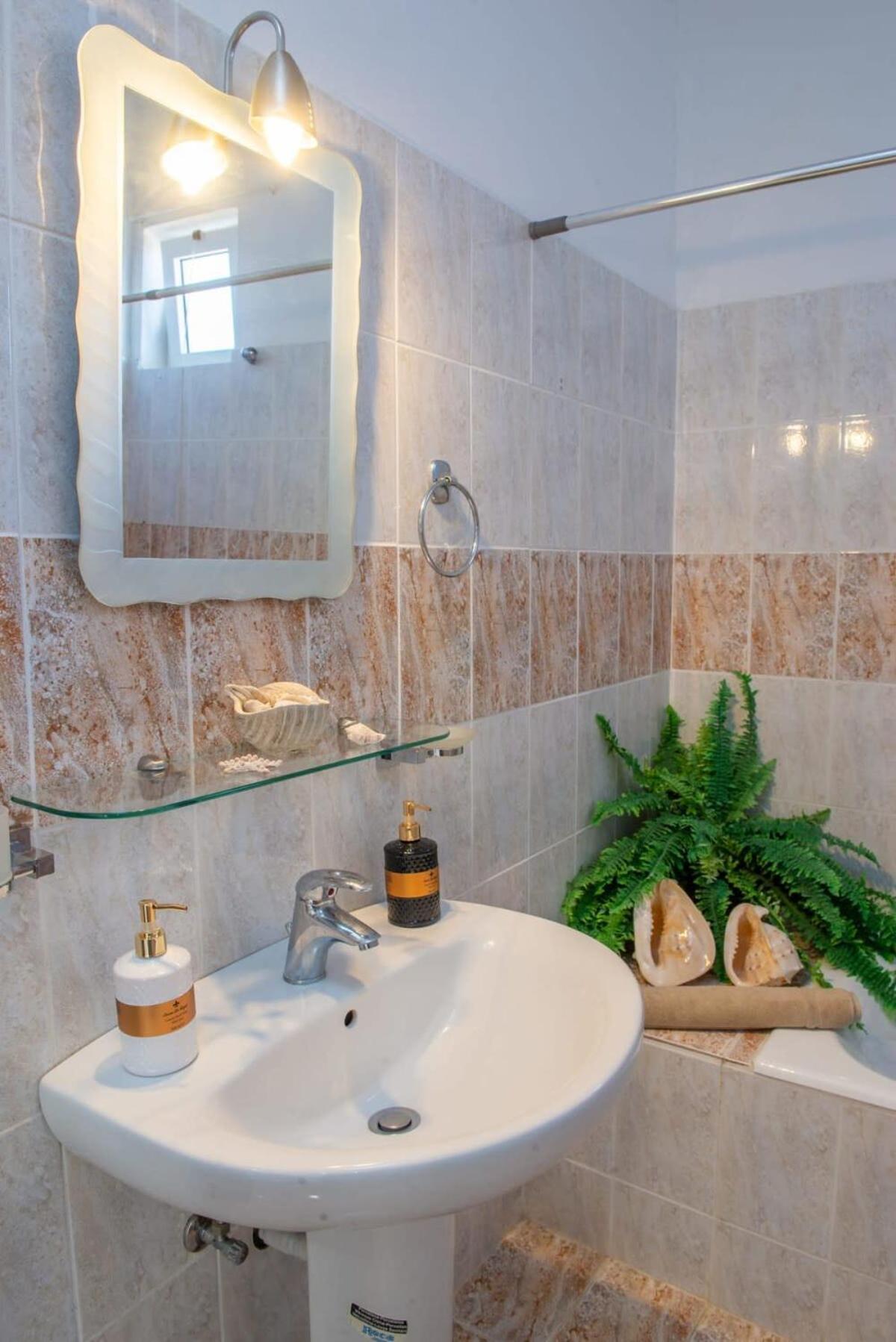 Apartamento Atlantic Cave Haven-Seaside, Fully Equipped Kolymbia Exterior foto